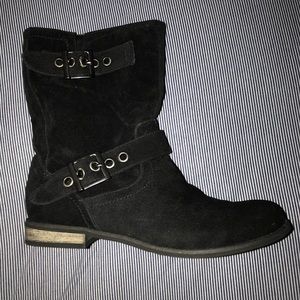 NWOT Relativity brand faux suede Boots 🖤